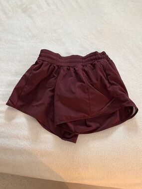 lululemon athletica Women's Hotty Hot Shorts in Maroon